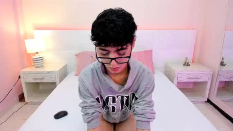 Ander online show from March 10, 7:29 pm