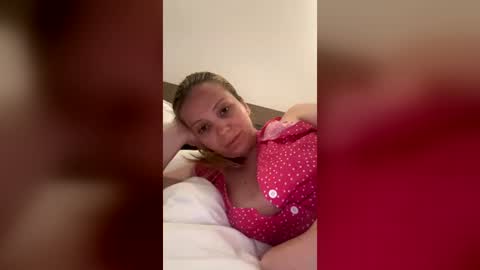 Baby Blonde online show from July 4, 7:56 am