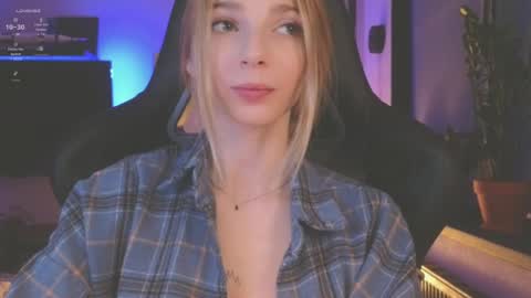 baby gopn1k online show from December 5, 5:21 am