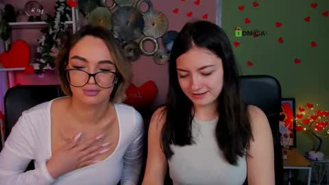 baby online show from February 8, 10:08 am