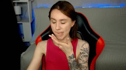 baby_kitte online show from January 9, 12:44 pm