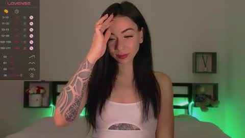 Baby Win online show from October 12, 9:05 pm