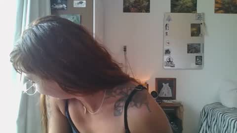 babydemon6 online show from December 24, 6:28 pm