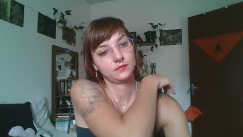babydemon6 online show from January 10, 12:47 pm