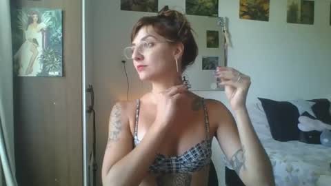 babydemon6 online show from January 12, 5:33 pm