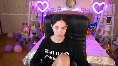 Sasha online show from February 8, 5:51 am