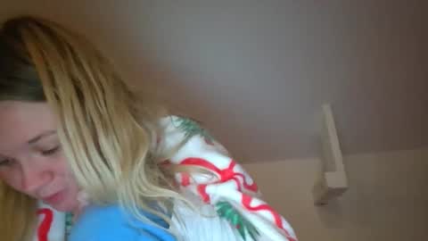 babykay03 online show from November 28, 8:21 am