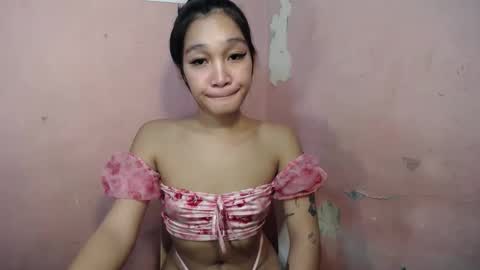 Snapshot of babynexy69 chatting on February 16, 6:32 am Nexie online show from February 16, 6:32 am