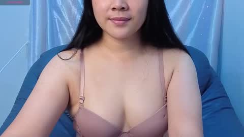 Baby Unicorn online show from October 10, 8:46 pm