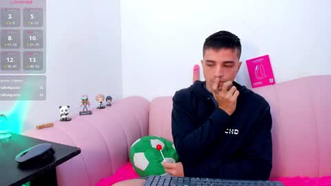 bad_boy_21_ online show from April 2, 12:40 am