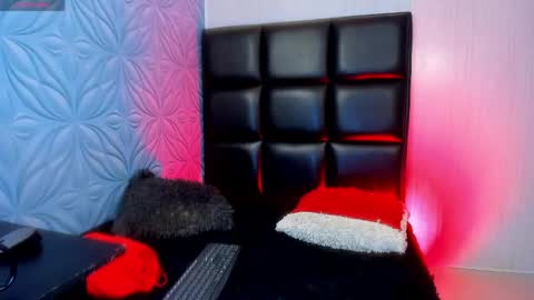 bad_boy_21_ online show from April 28, 1:04 pm