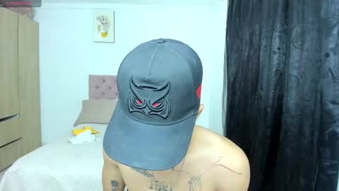 bad_boy__777 online show from February 25, 7:16 pm