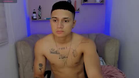 bad_boy__777 online show from September 15, 7:26 pm