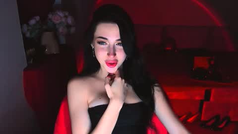 Miss Desire...do you remember online show from March 18, 4:35 pm