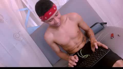 bad_guyssex online show from December 27, 4:04 am