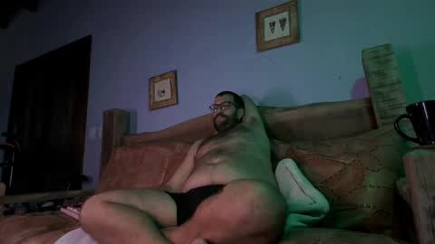 Baddaddybrazil online show from March 12, 12:26 pm