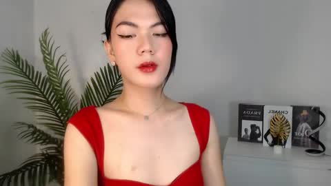 Snapshot of baddie_bunnyx chatting on January 29, 4:52 pm Hello im your lovely Cheska online show from January 29, 4:52 pm