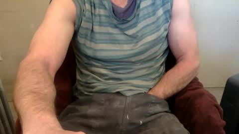Snapshot of baddydaddyatwork1 chatting on September 17, 10:13 pm Tim online show from September 17, 10:13 pm