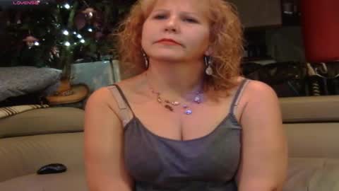 Badgirlpr online show from December 4, 2:47 am