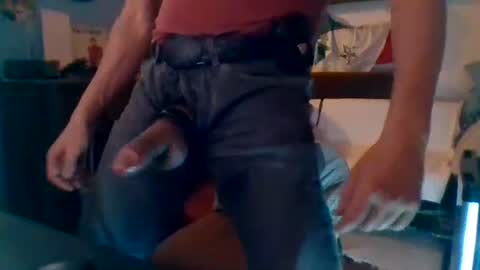 Mexican livin Off the Wall online show from February 1, 4:46 am