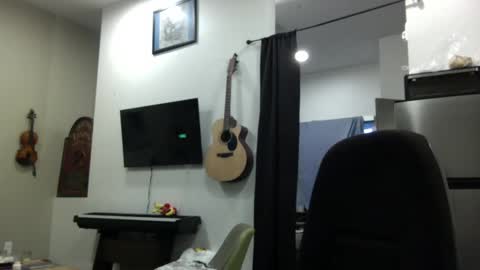 Snapshot of badie_baylie52 chatting on October 1, 12:32 am Baylee Bubble online show from October 1, 12:32 am