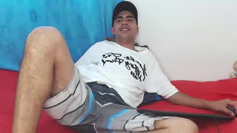 Snapshot of badjuanhot chatting on February 25, 6:23 pm Juan Help us reach 100 likes online show from February 25, 6:23 pm