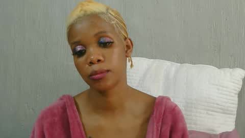 Lily online show from November 11, 12:07 pm