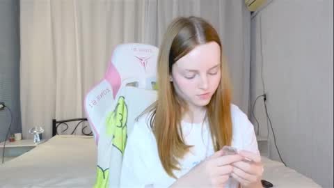 Alice online show from September 17, 4:32 pm