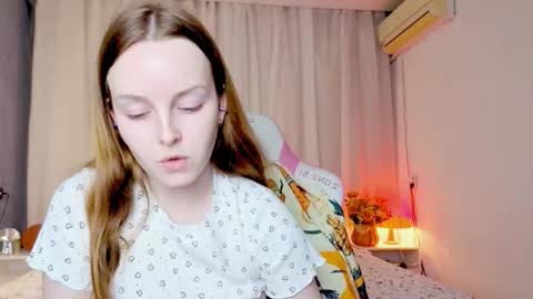 Alice online show from October 25, 7:25 pm