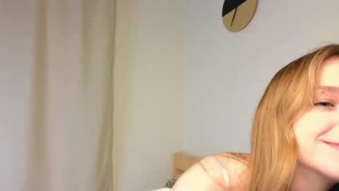 Kate online show from May 14, 4:27 pm