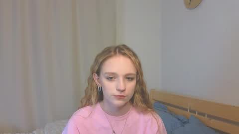 Kate online show from April 23, 4:08 pm