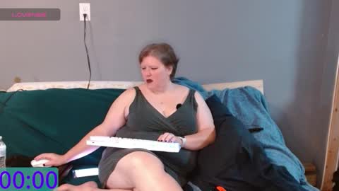 Bagel  Havix online show from November 12, 3:25 pm