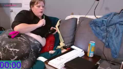 Bagel  Havix online show from November 15, 1:40 am