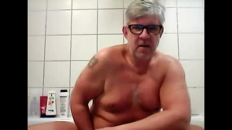 baggelina75 online show from December 2, 7:11 pm