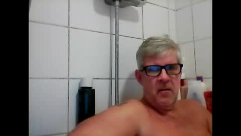 baggelina75 online show from December 3, 6:55 pm