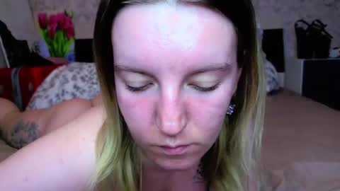 holly online show from May 2, 3:40 pm