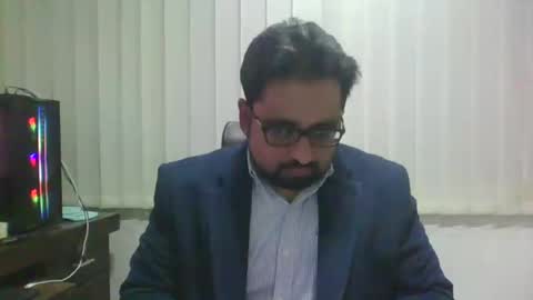 Ballbusting Slave online show from December 12, 11:06 am