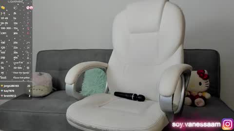 Snapshot of bam_atenea chatting on December 22, 5:33 am Vanessa online show from December 22, 5:33 am