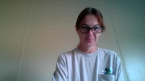 Snapshot of bamacpl80 chatting on September 18, 2:10 pm bamacpl80 online show from September 18, 2:10 pm