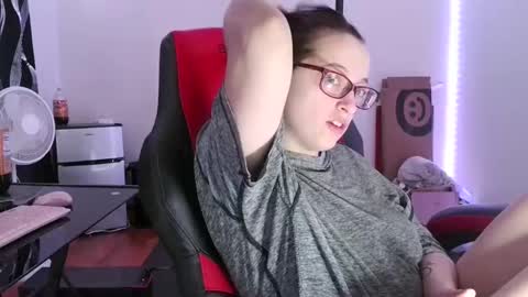 bambiboo8113 online show from February 25, 4:25 pm