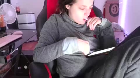 bambiboo8113 online show from February 25, 1:20 am