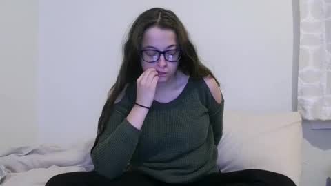 bambiboo8113 online show from September 10, 5:30 am