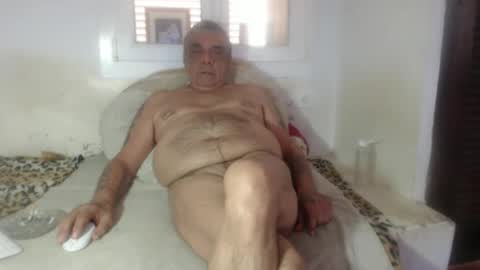 Snapshot of bambino6060 chatting on September 21, 12:09 pm bambino6060 online show from September 21, 12:09 pm