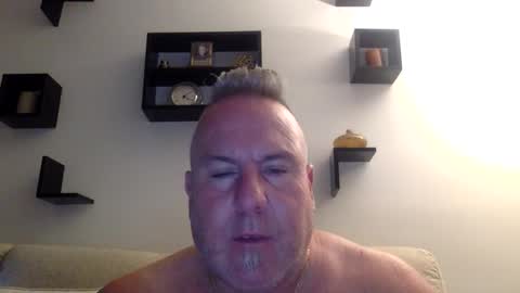 banana5289 online show from May 17, 11:19 am