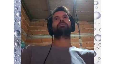 Snapshot of banana_argen_15 chatting on February 14, 1:02 am Ezequiel online show from February 14, 1:02 am