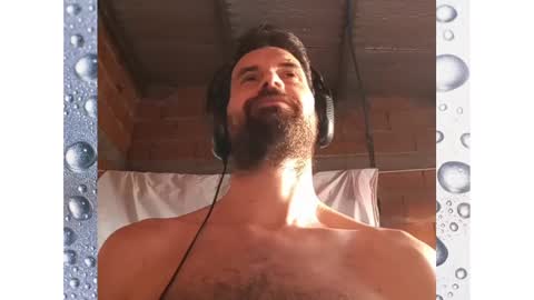 Snapshot of banana_argen_15 chatting on January 11, 10:07 pm Ezequiel online show from January 11, 10:07 pm