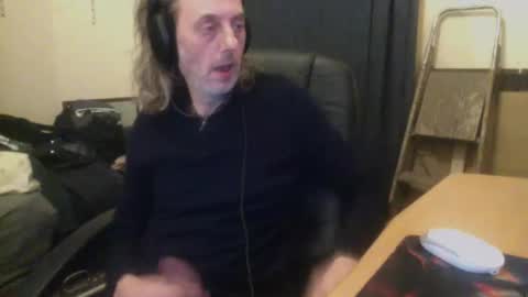 bangintoleather online show from November 23, 3:37 am