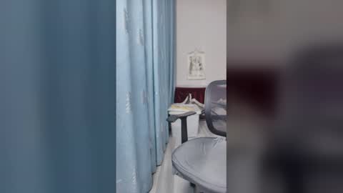 baimi online show from December 15, 1:01 am