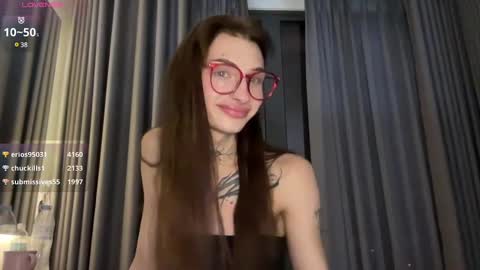 Snapshot of barbie_bi chatting on December 18, 1:02 pm My name is Molly. Please say hello I like talking to you. If you have any wishes or obscene desires please use the tip menu online show from December 18, 1:02 pm