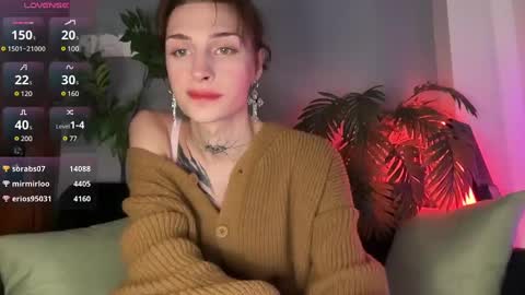 Snapshot of barbie_bi chatting on January 11, 12:29 pm My name is Molly. Please say hello I like talking to you. If you have any wishes or obscene desires please use the tip menu online show from January 11, 12:29 pm